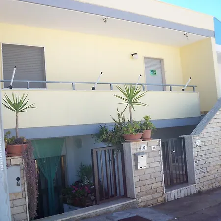 Apartman In *